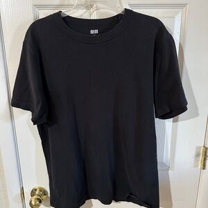 Uniqlo Black Men's T-Shirt